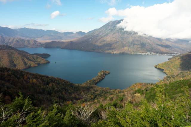 中禅寺湖畔紅葉状況(10/30時点)