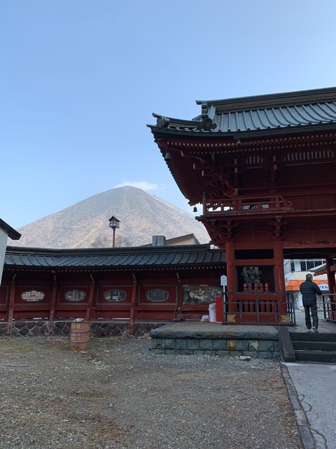 中禅寺温泉発、立木観音行バスが運行開始となりました