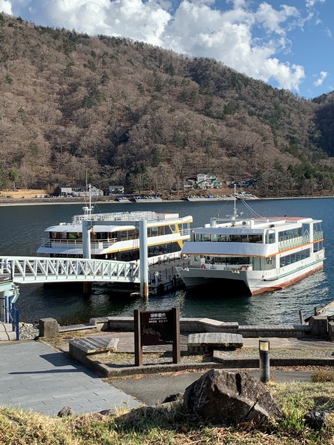 明日から中禅寺湖遊覧船の運航が始まります