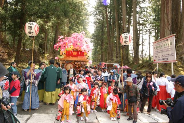 日光二荒山神社　弥生祭「付祭(つけまつり)」4年ぶりの実施